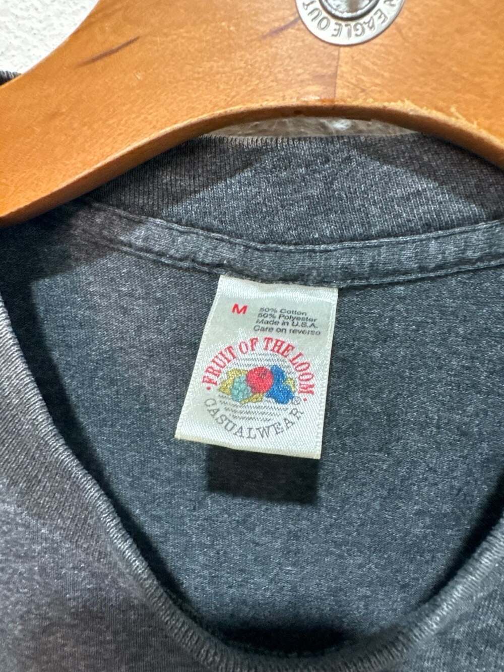 Vintage Guess Jeans U.S.A. Logo T-Shirt Charcoal Grey Size M - Picture 2 of 9